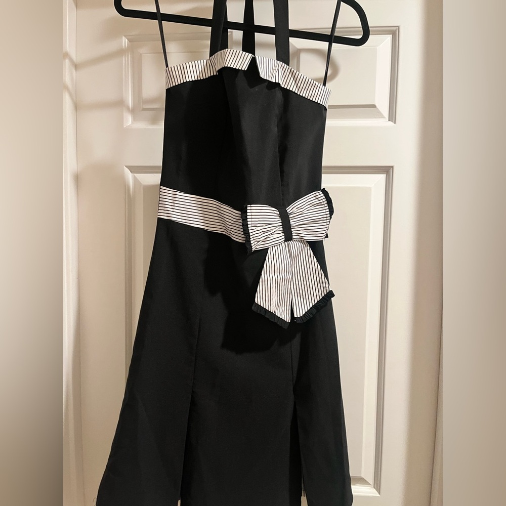 Threads Hot Topic Black and white Halter Bow dress Rockabilly Fit and Flare XS - Picture 4 of 7